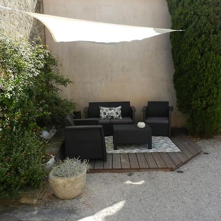 Le Maset Des Aires Avec Vue Sur Le Luberon Et Son Jacuzzi Exterieur Disponible De Juin A Mi-Septembre Maubec  Esterno foto